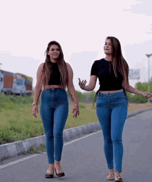 😍🤩💥JEANS OCHENTERO TELA STRECH LEVANTA COLA🤩🤩